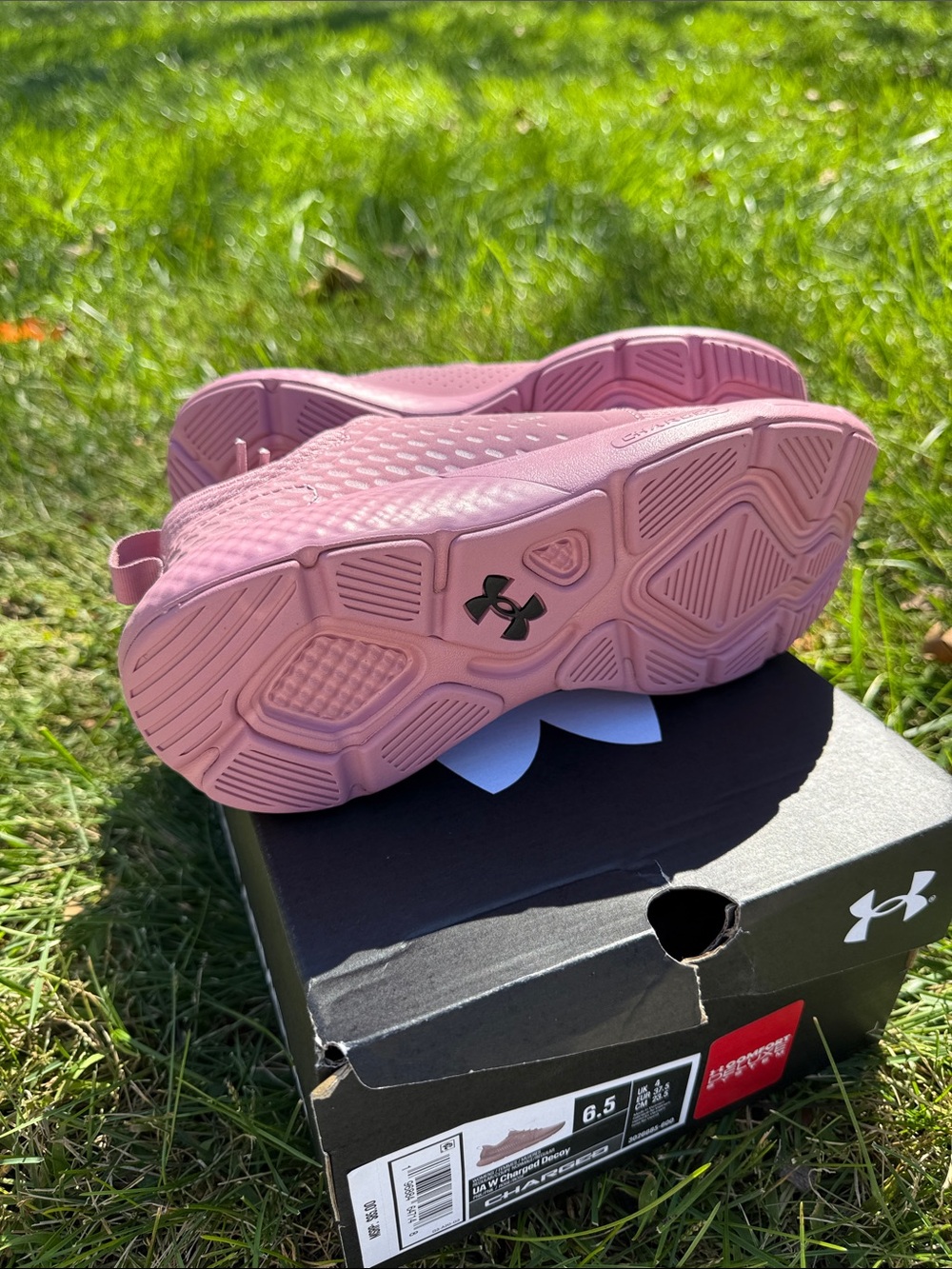 NWB- Under Armour Women’s Pink Lightweight Training Sneakers - Picture 8 of 9